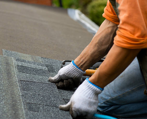 Best Shingle Roofing Installation  in West Milwaukee, WI
